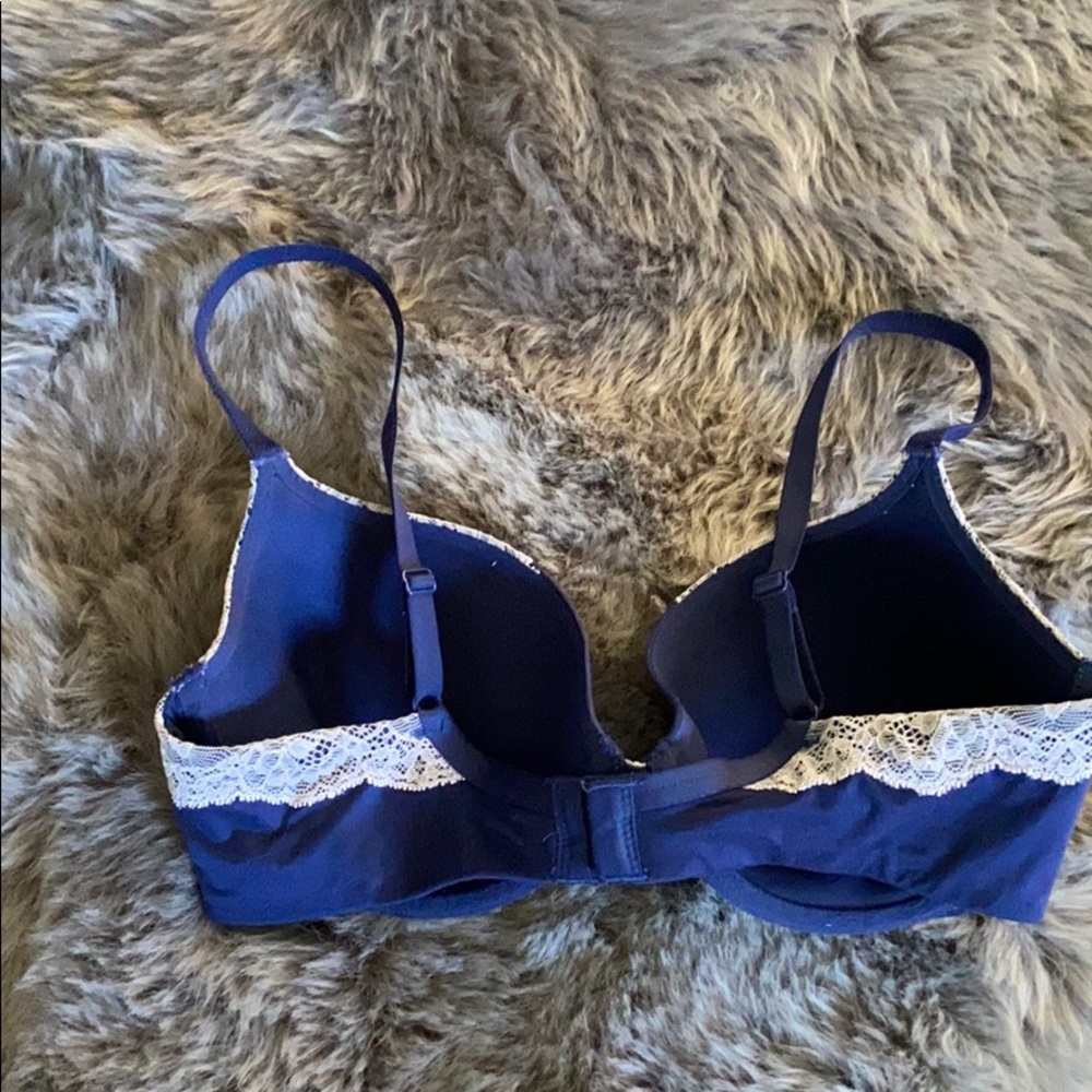 Victoria’s Secret Lined Demi Bra - Picture 2 of 6